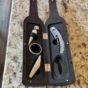 Wine bottle opening kit